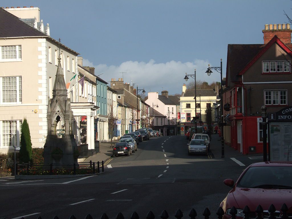 The town of Lismore in Ireland where Dervla Murphy lives | © Ulleskelf/Wikimedia Commons 
