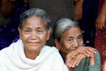 The Chin State Women and their face tattoos | © dany13/Flickr