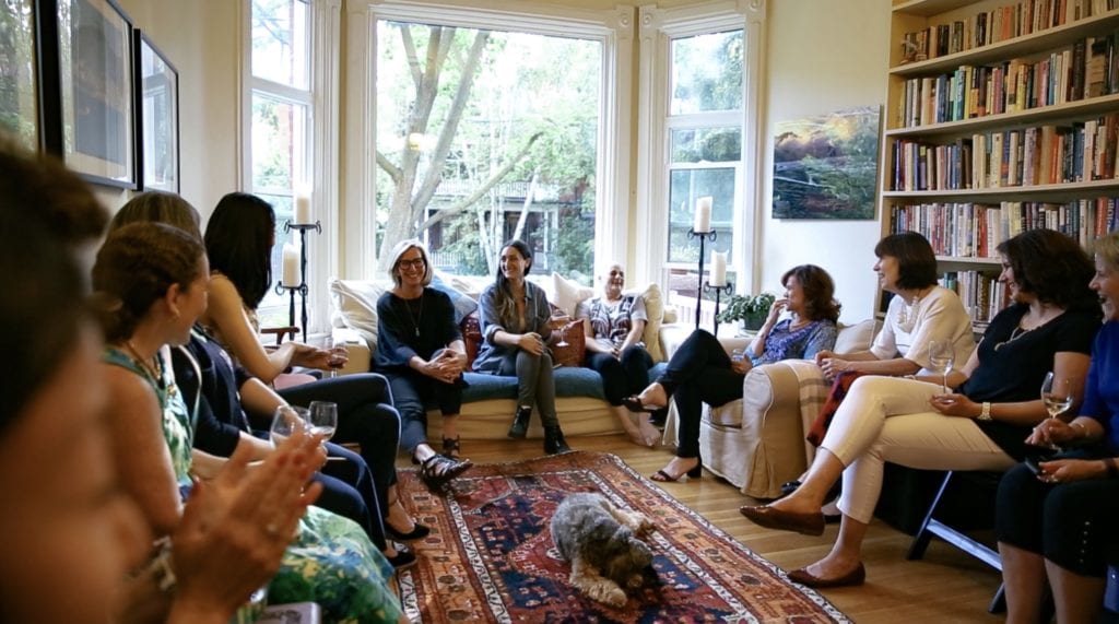 A Meet up at Vicki's house | © Courtesy of SHEEO.WORLD