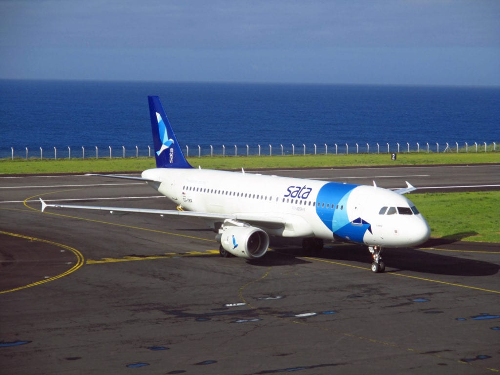 Airbus A320 of SATA Airlines at Horta Airport | © Shutterstock