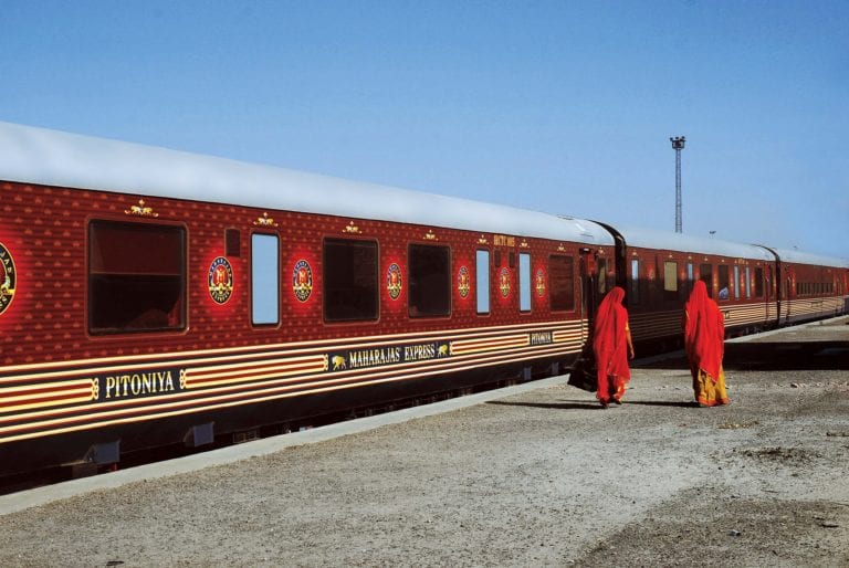 India's Maharaja Express | © Aswin Krishna Poyil/Wikimedia