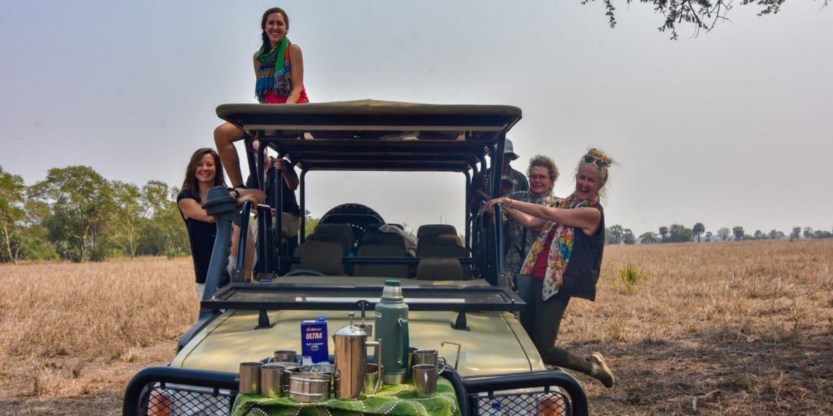 The Journeys with Purpose crew enjoying a game drive in Gorongosa National Park | © Emily Scott/ Blue Sky Society
