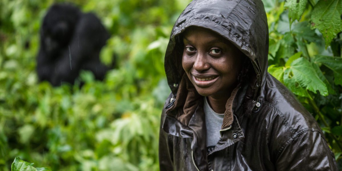 Local veternarian, Dr. Gladys Kalema-Zikusoka in Uganda © | JMcArthur/Unbound Project