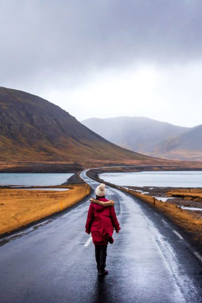 The Glacier Experiences "Kona Tour" combines a trip through Iceland's natural beauty with a look at the country's gender equality and feminism. | © Creative Family/Shutteratock