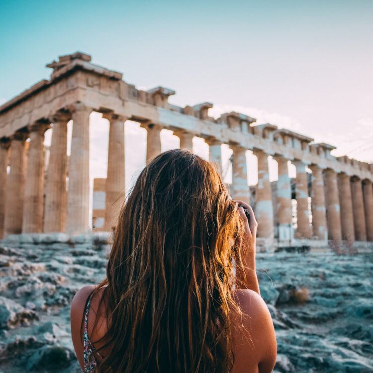A Feminist City Guide to Athens